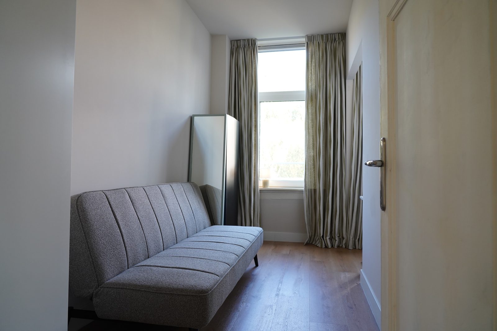 Logeerkamer - na